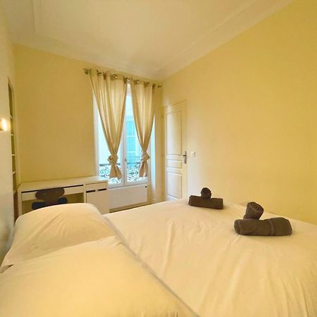 Chambre Lit Double Et Salon Avec Canape-Lit A 10 Minutes Des Champs Elysees باريس المظهر الخارجي الصورة