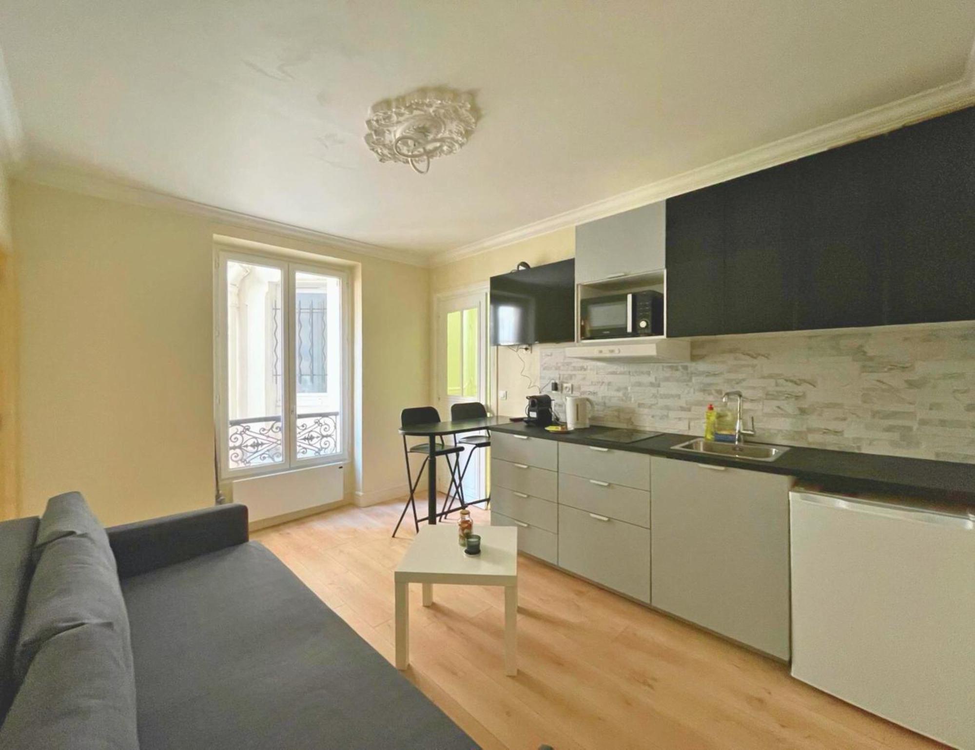 Chambre Lit Double Et Salon Avec Canape-Lit A 10 Minutes Des Champs Elysees باريس المظهر الخارجي الصورة